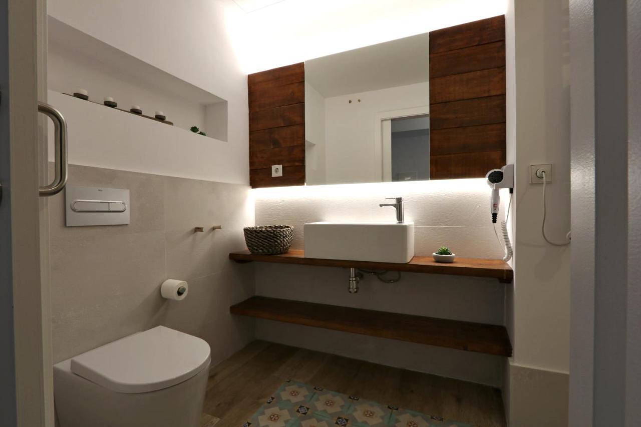 Classbedroom Port Ramblas Barcelona Eksteriør billede