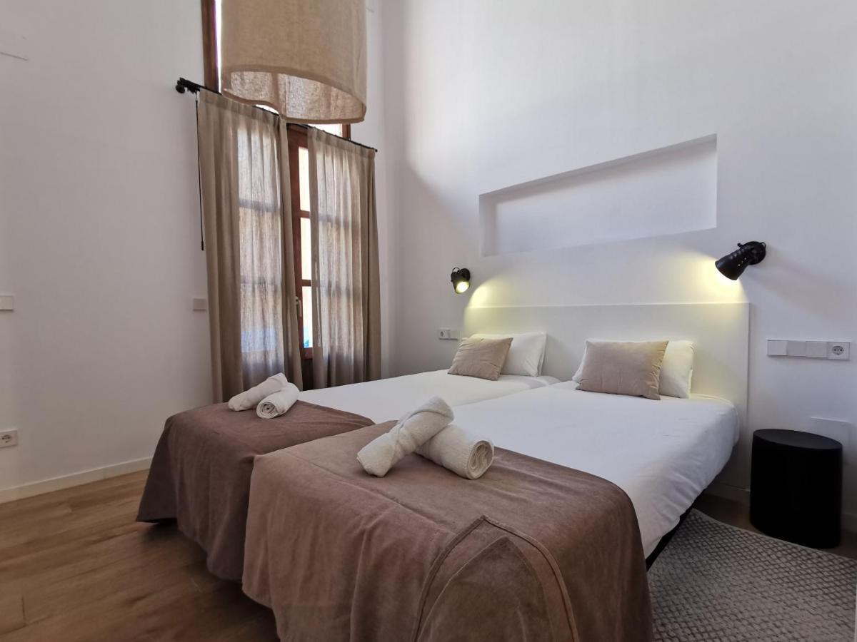 Classbedroom Port Ramblas Barcelona Eksteriør billede